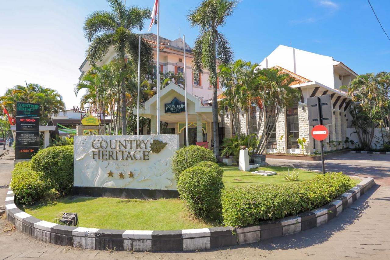Country Heritage Hotel Surabaya Exterior photo